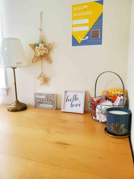 5 Star Room/Close To Town Center And Everything/5 Min Walk Metro Rockville Eksteriør bilde