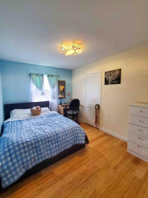 5 Star Room/Close To Town Center And Everything/5 Min Walk Metro Rockville Eksteriør bilde